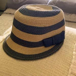 Stylish Navy Blue Striped Sun Hat